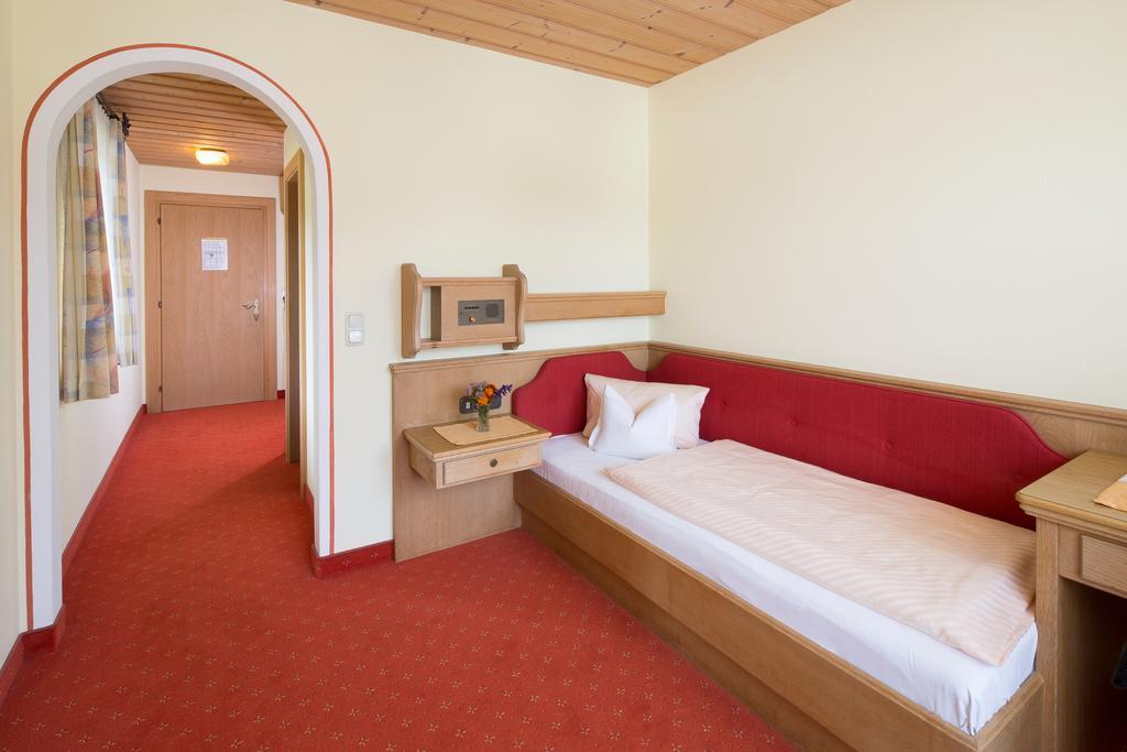 Gasthof Ascherwirt Hotell Brandenberg Rum bild
