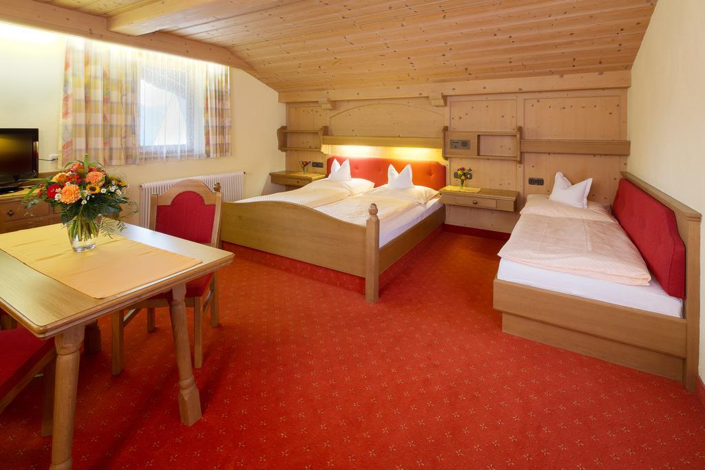 Gasthof Ascherwirt Hotell Brandenberg Rum bild